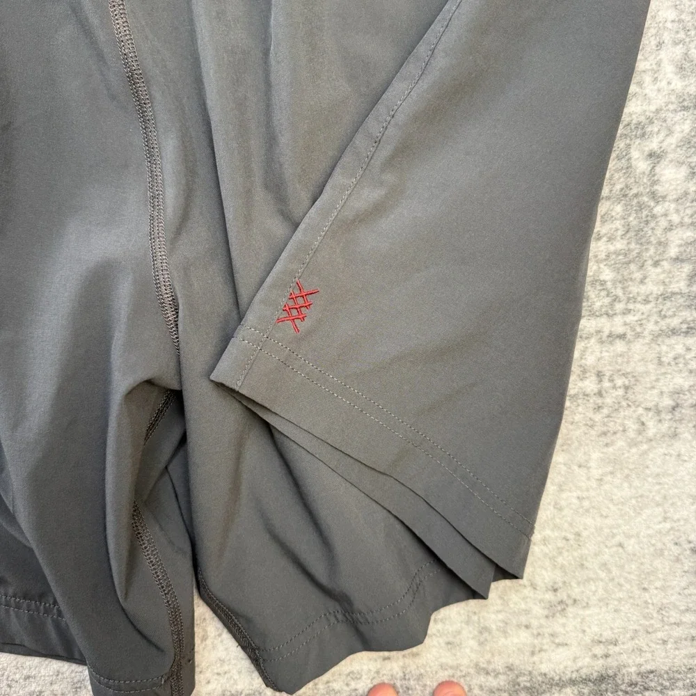 Rhone Mako Shorts Mens XL Charcoal Gray Lined Elastic Waist Running Gym Training